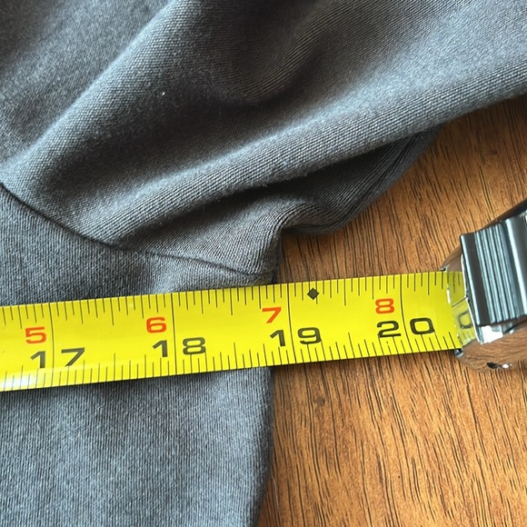 BNWOT Sahalie super soft long sleeve gray top - Picture 13 of 15
